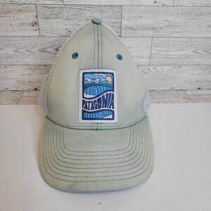 RARE Patagonia Cosmic Peaks Lopro Mesh Trucker Hat Snap Back Cap Ivory Teal